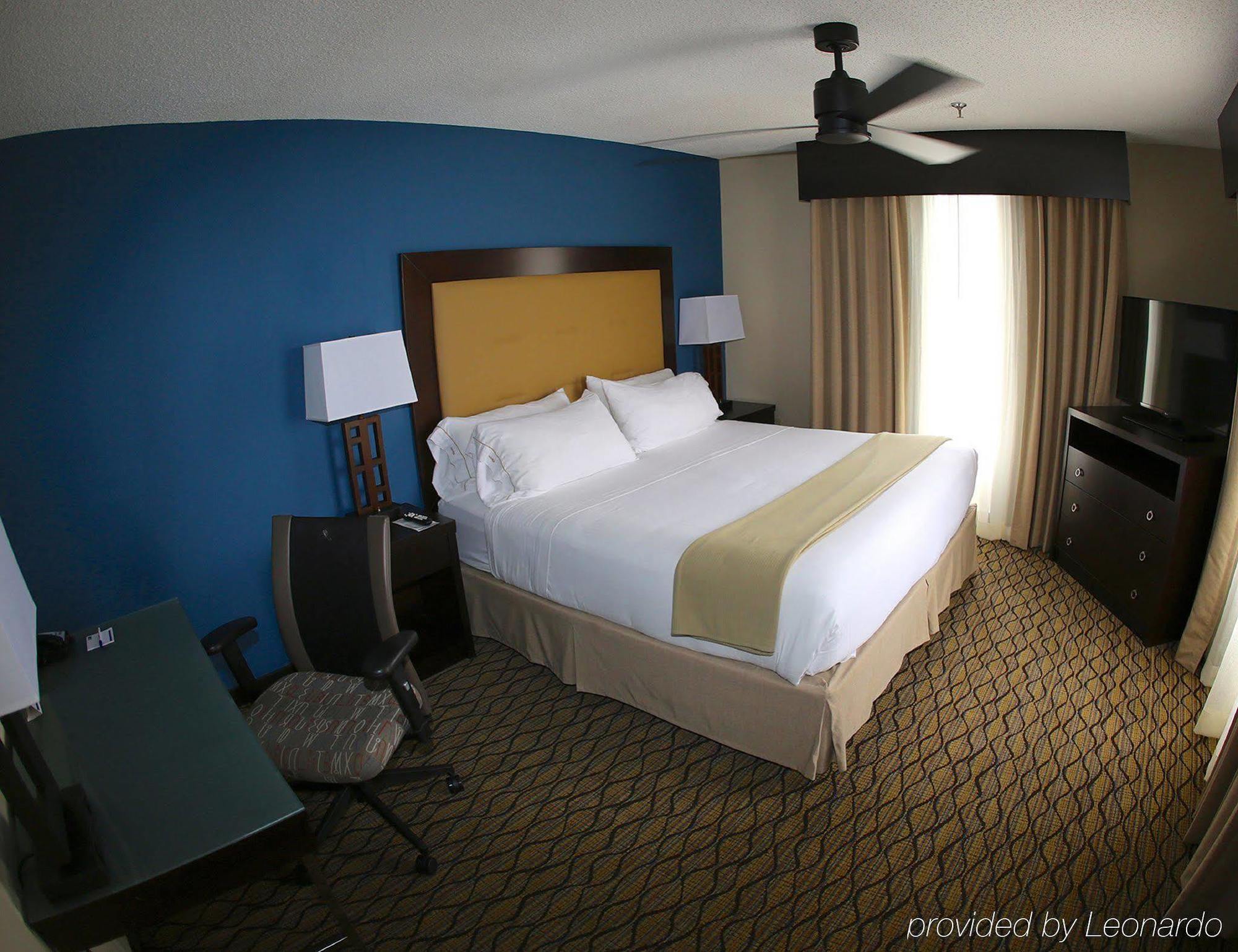 Express & - Area By Ihg Hotel Auburn